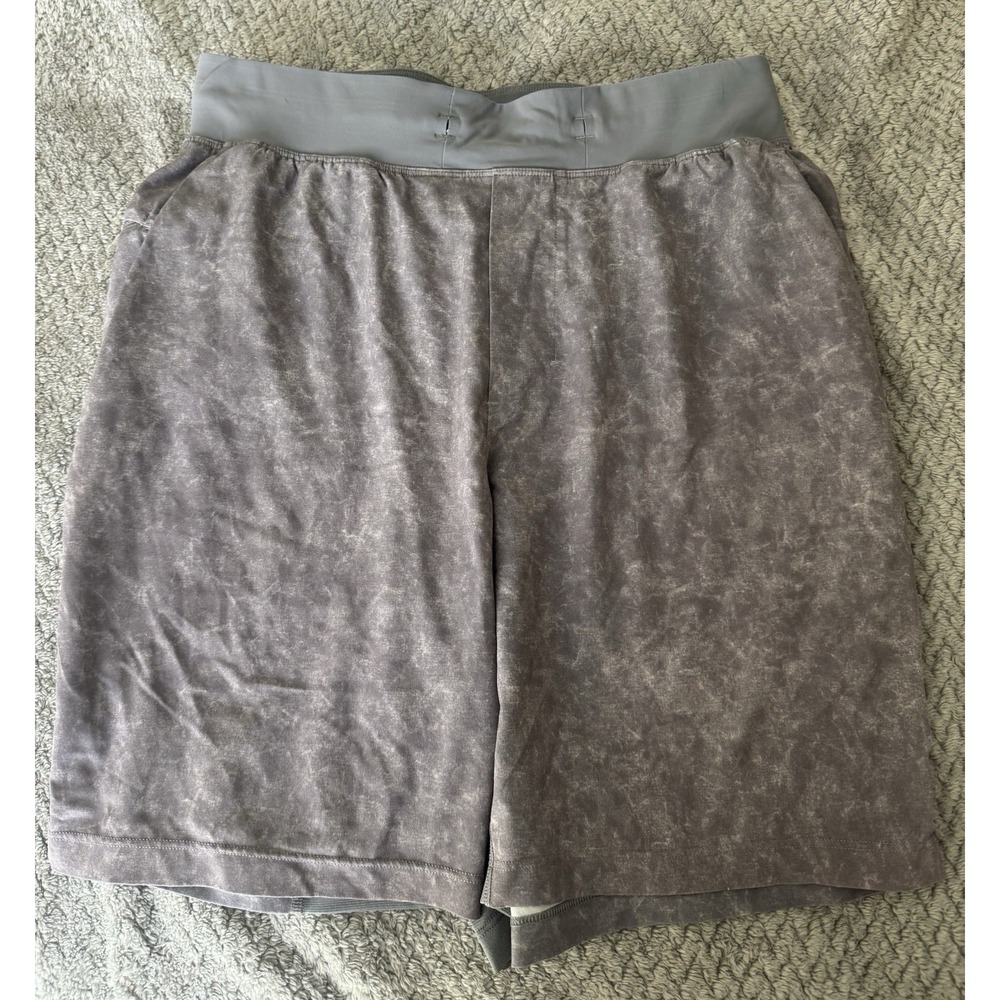 Lululemon T.H.E. Shorts Linerless Stretch Men's Sz S Gray Gravel Dust‎ Asphalt